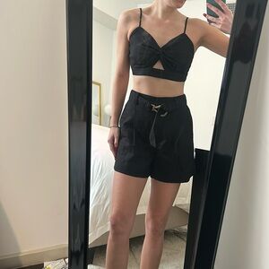 House of Harlow Linen shorts set with crop top in Black size XS